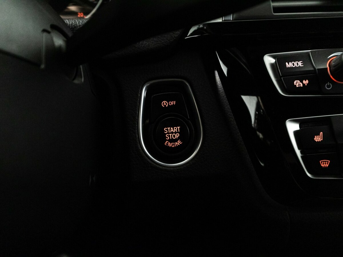 Б/У БМВ 3 серии 2016 года. Фото: #18