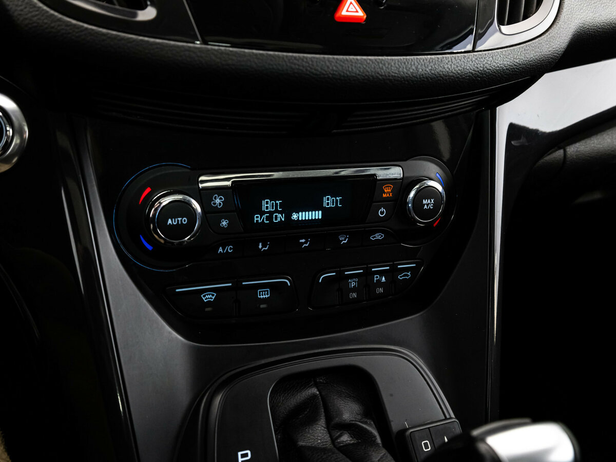 Б/У Форд Куга 2013 года. Фото: #10