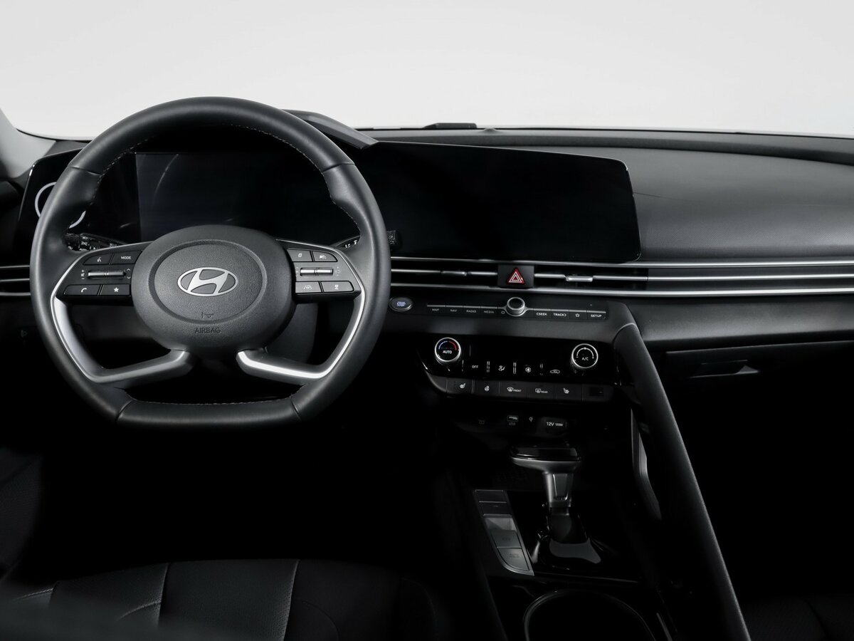 Б/У Хендай Елантра 2023 года. Фото: #9