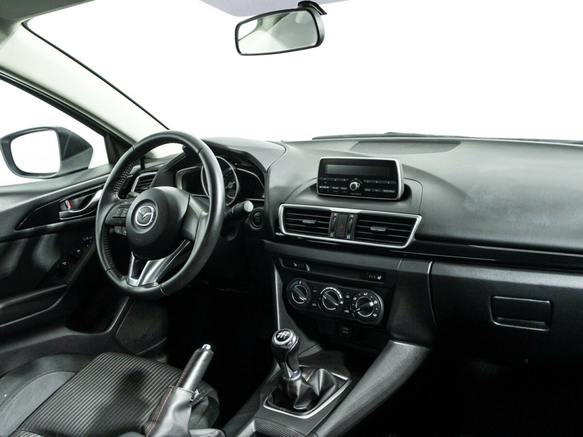 Б/У Мазда 3 2014 года. Фото: #8