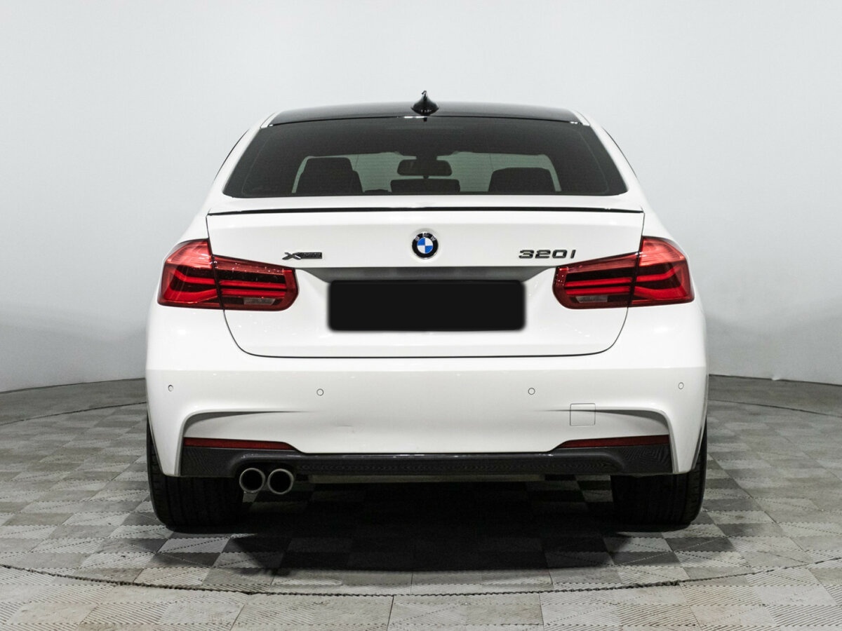 Б/У БМВ 3 серии 2017 года. Фото: #5