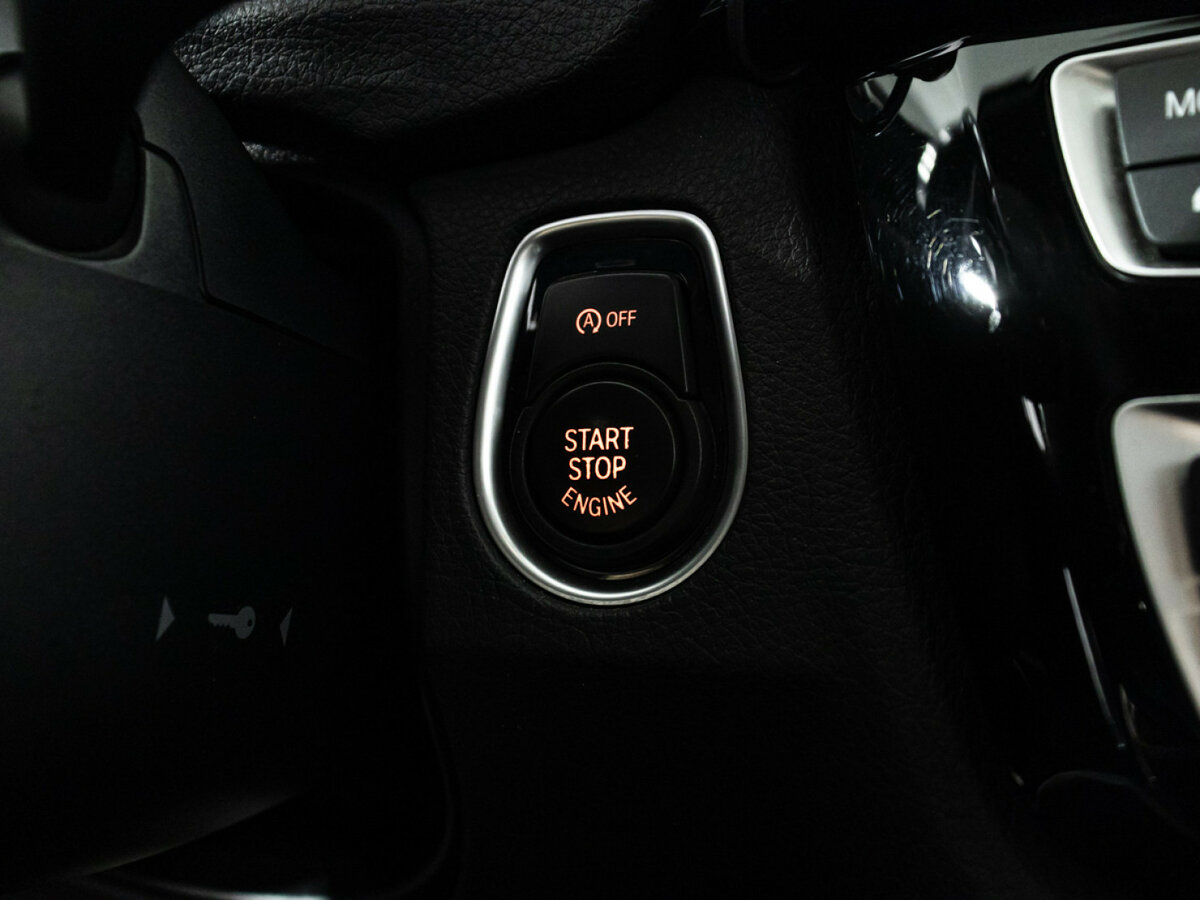 Б/У БМВ 3 серии 2017 года. Фото: #15