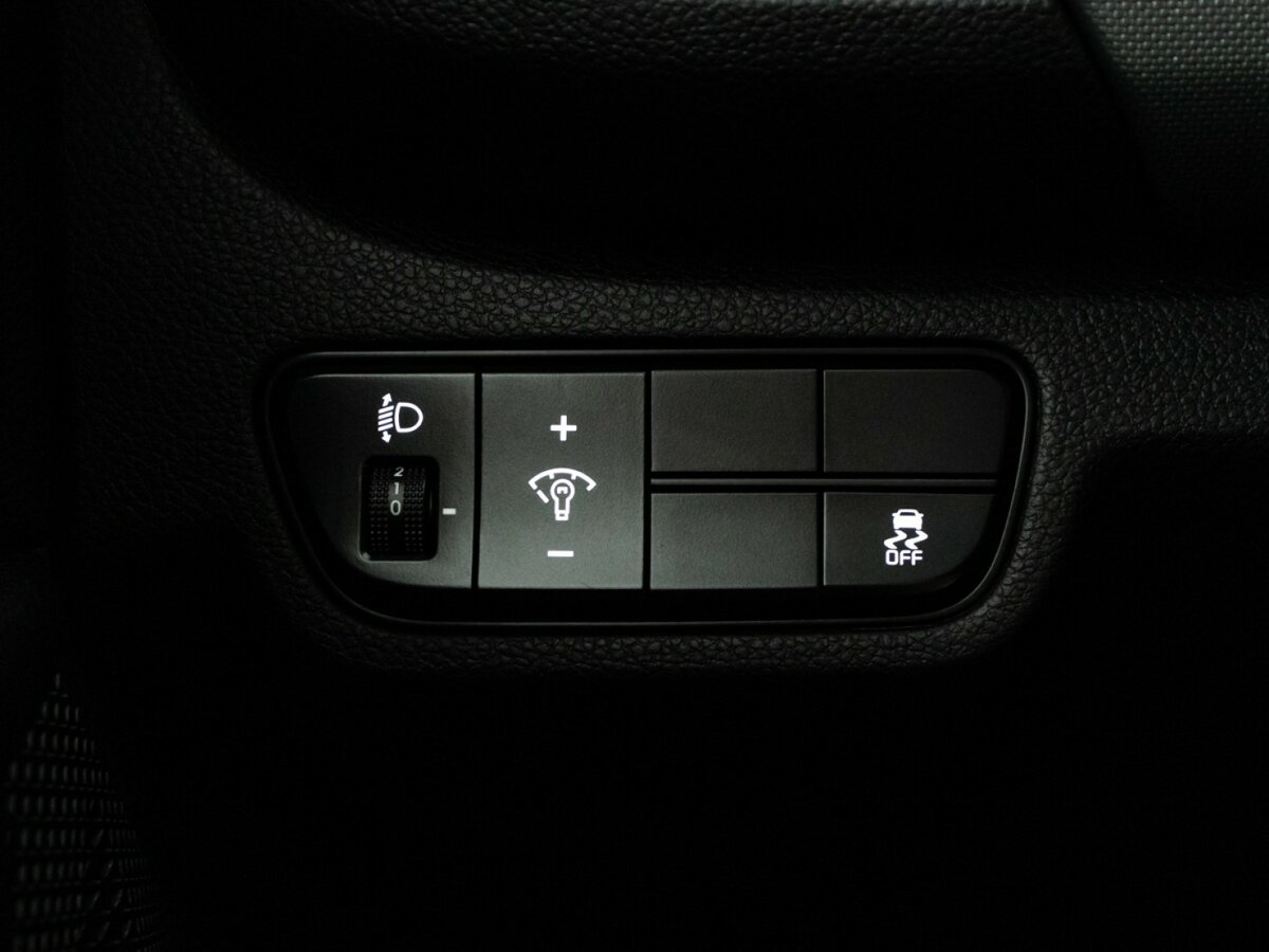 Б/У Киа Сельтос 2021 года. Фото: #17