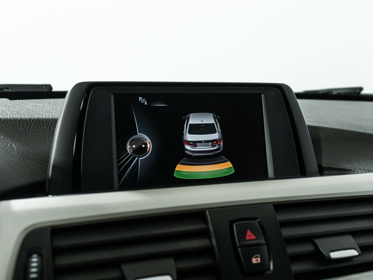 Б/У БМВ 3 серии 2014 года. Фото: #13