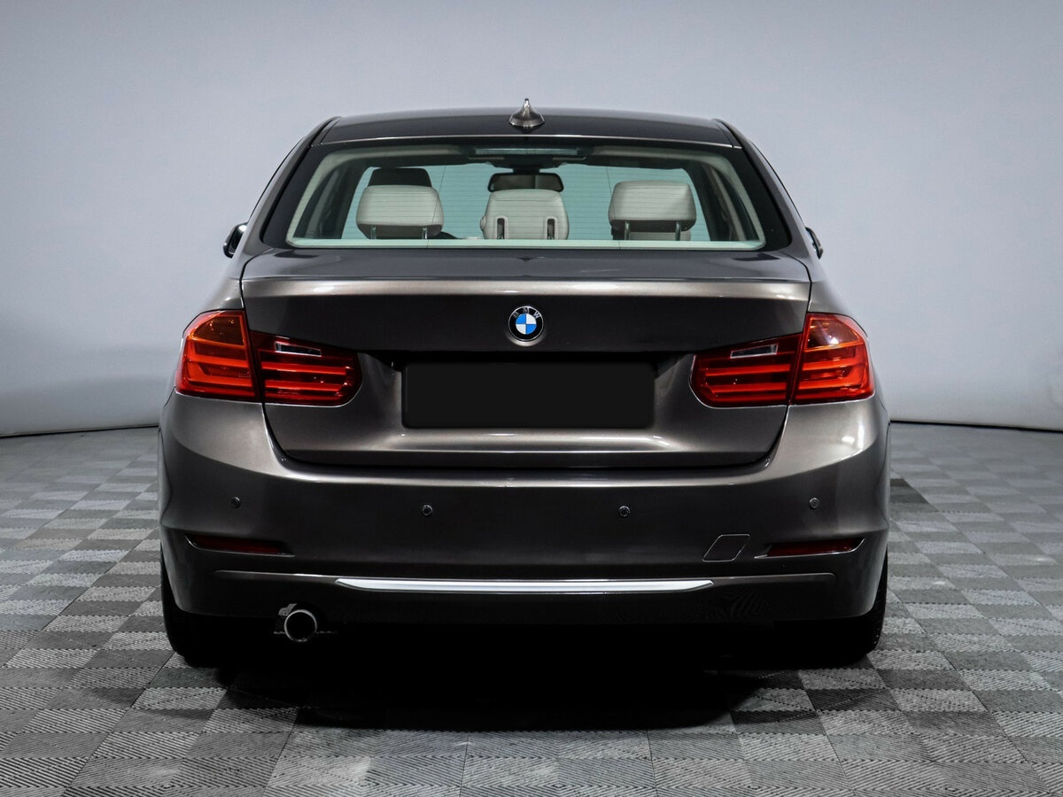 Б/У БМВ 3 серии 2012 года. Фото: #4