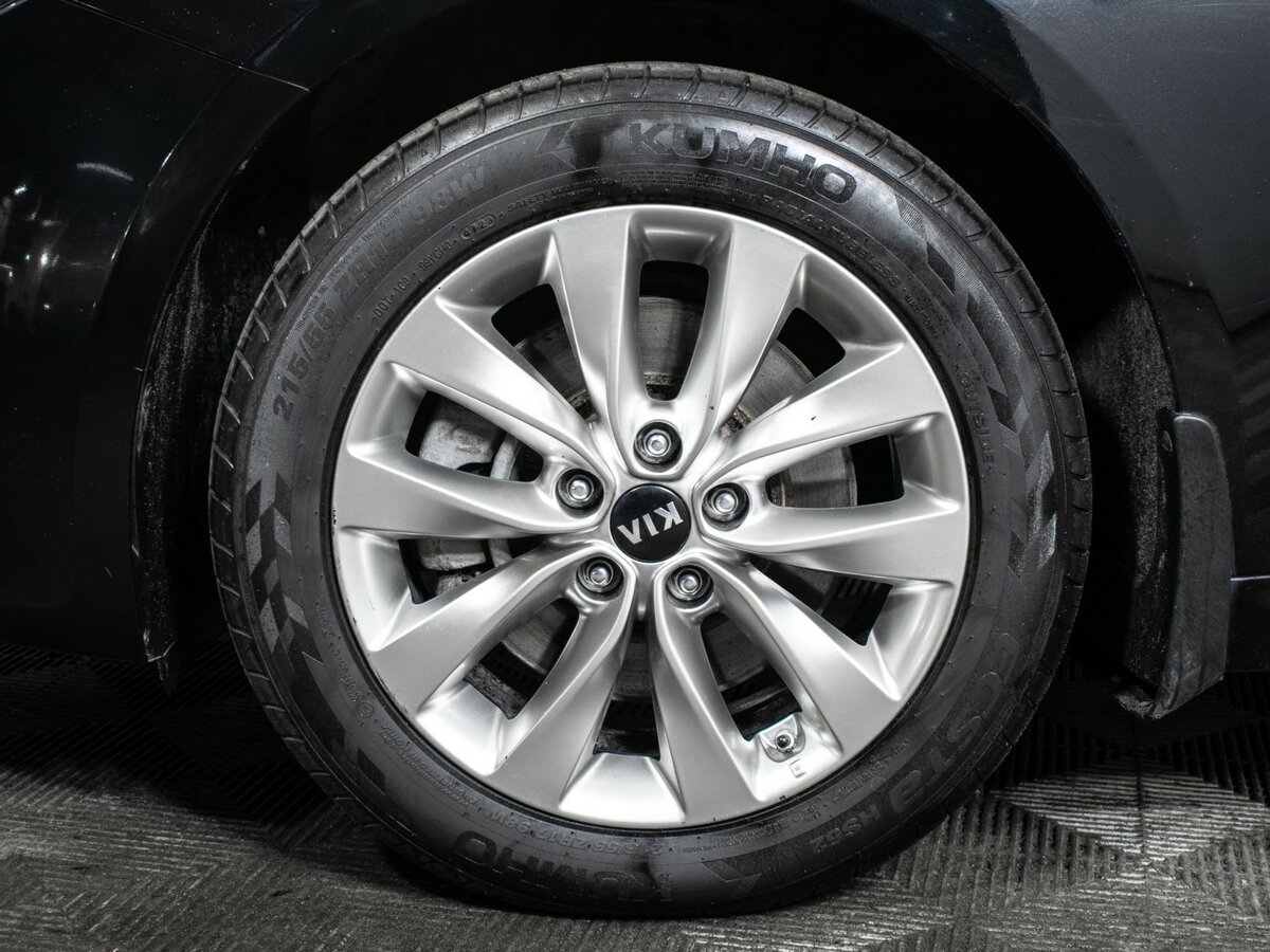 Б/У Киа Оптима 2017 года. Фото: #17