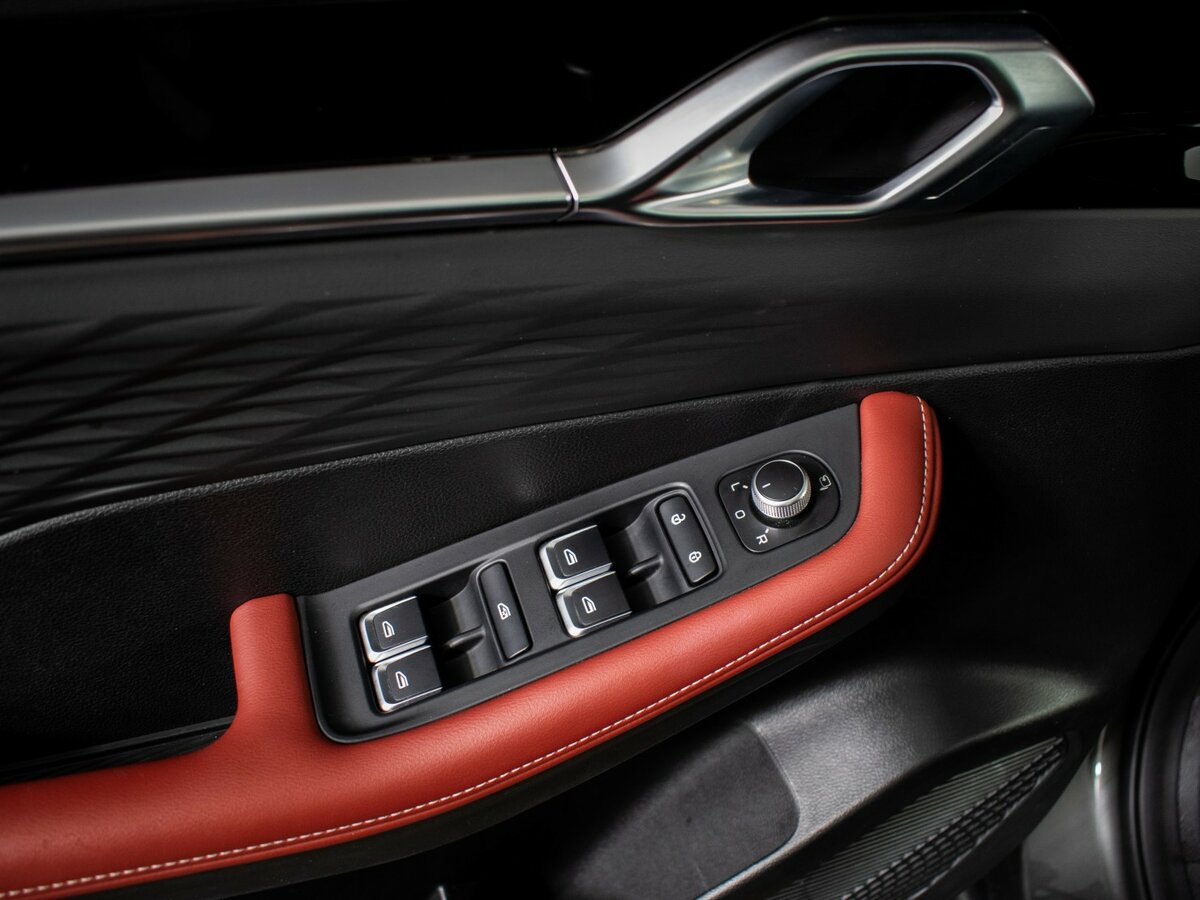 Б/У Джили Кулрэй 2023 года. Фото: #15