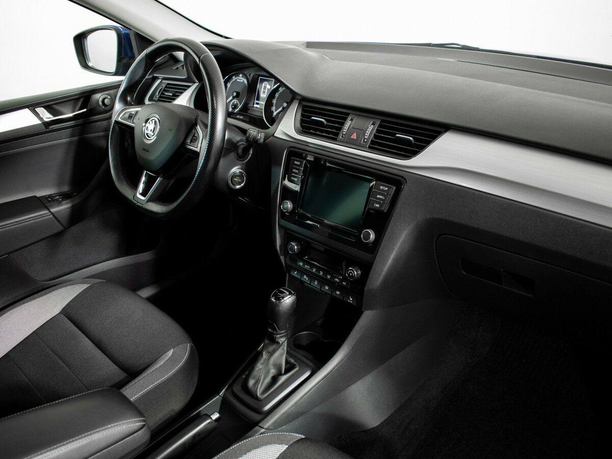 Б/У Шкода Рапид 2019 года. Фото: #7