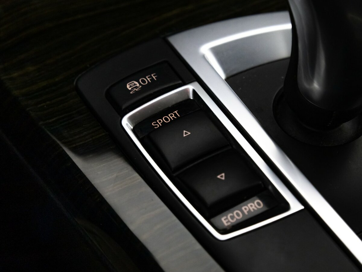 Б/У БМВ Икс3 2013 года. Фото: #19