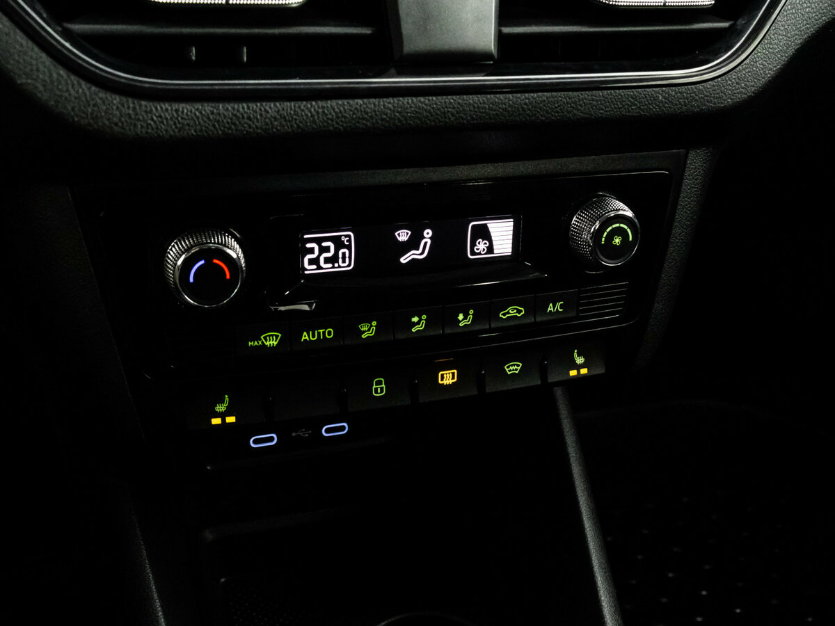 Б/У Шкода Рапид 2020 года. Фото: #11