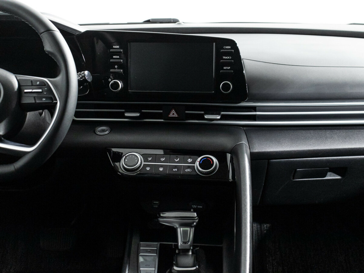 Б/У Хендай Елантра 2023 года. Фото: #13