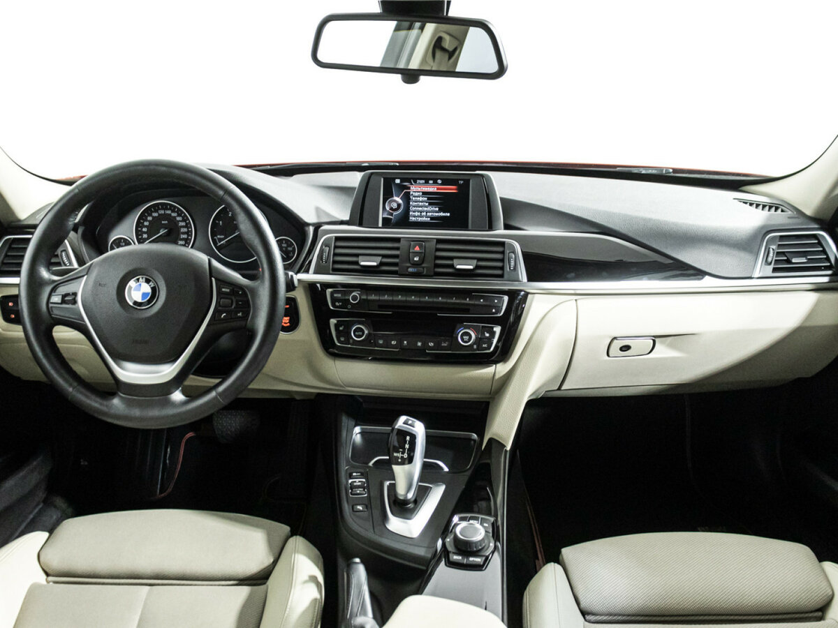 Б/У БМВ 3 серии 2016 года. Фото: #12