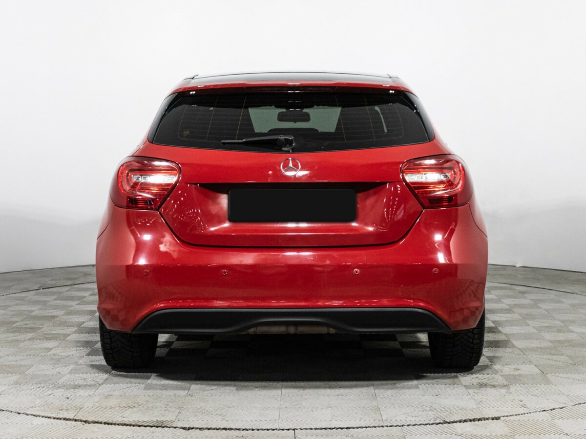 Б/У Мерседес-Бенц А-Класс 2014 года. Фото: #5