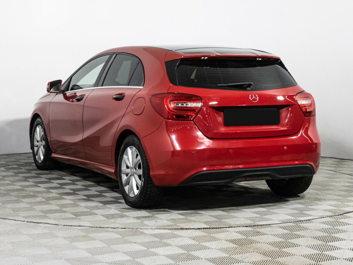 Б/У Мерседес-Бенц А-Класс 2014 года. Фото: #6