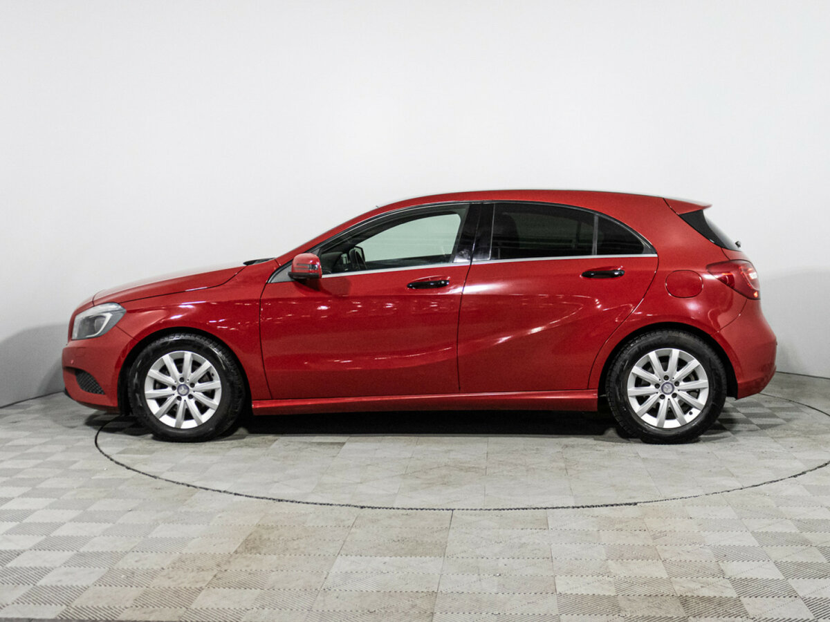 Б/У Мерседес-Бенц А-Класс 2014 года. Фото: #7