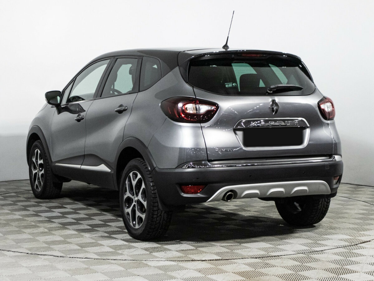 Б/У Рено Каптюр 2017 года. Фото: #6