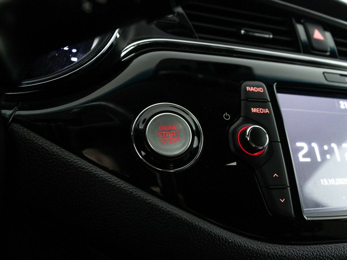 Б/У Киа Сид 2017 года. Фото: #13