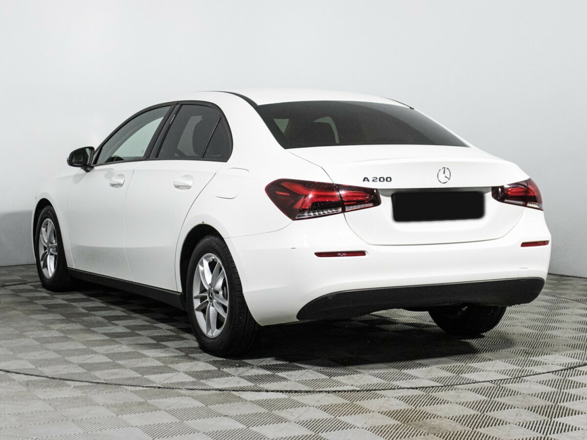 Б/У Мерседес-Бенц А-Класс 2019 года. Фото: #6