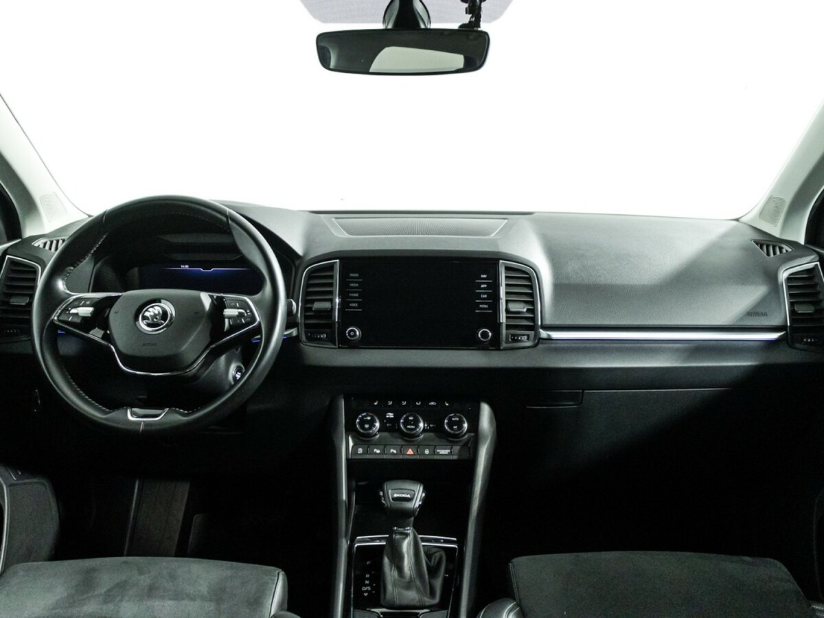 Б/У Шкода Карок 2021 года. Фото: #10