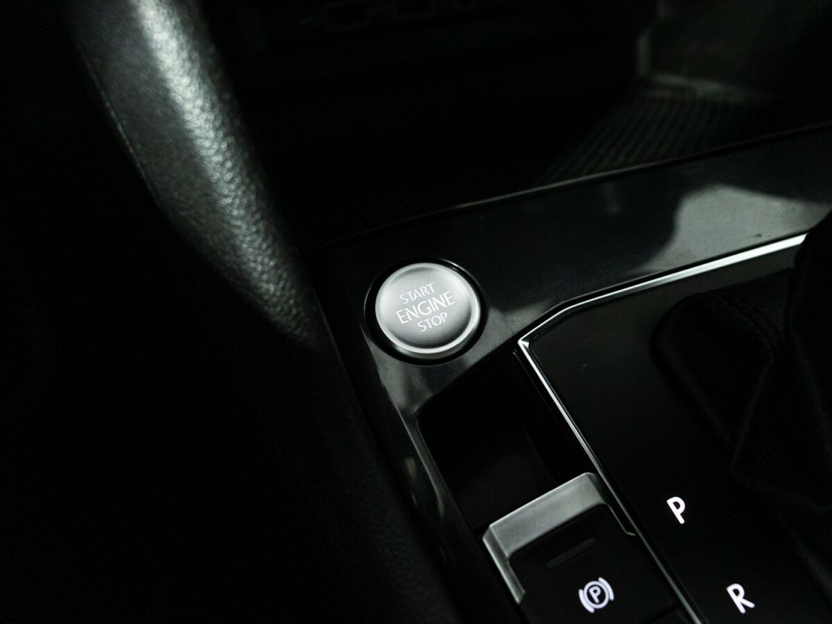 Б/У Фольксваген Тигуан 2019 года. Фото: #14