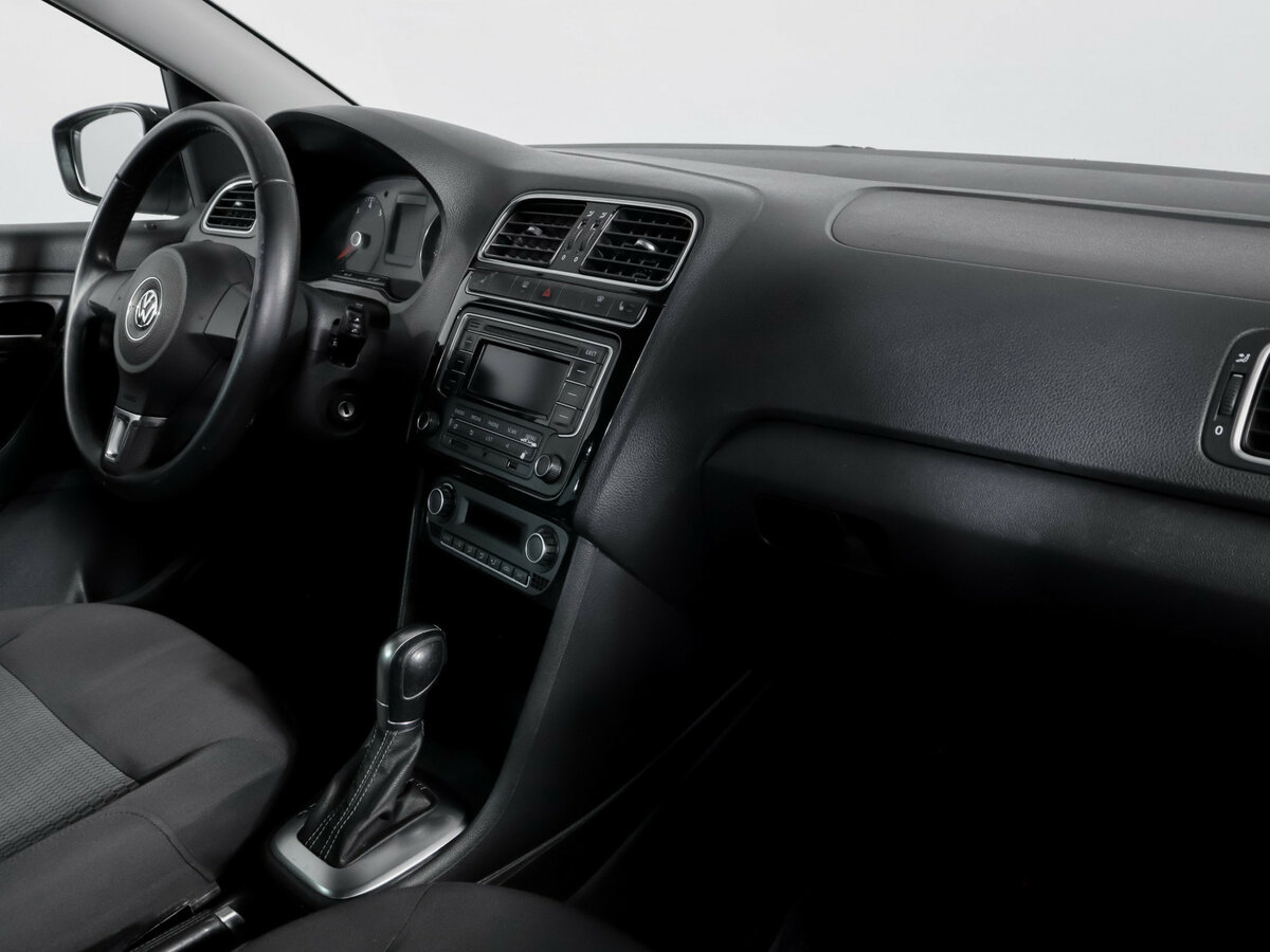 Б/У Фольксваген Поло 2014 года. Фото: #6