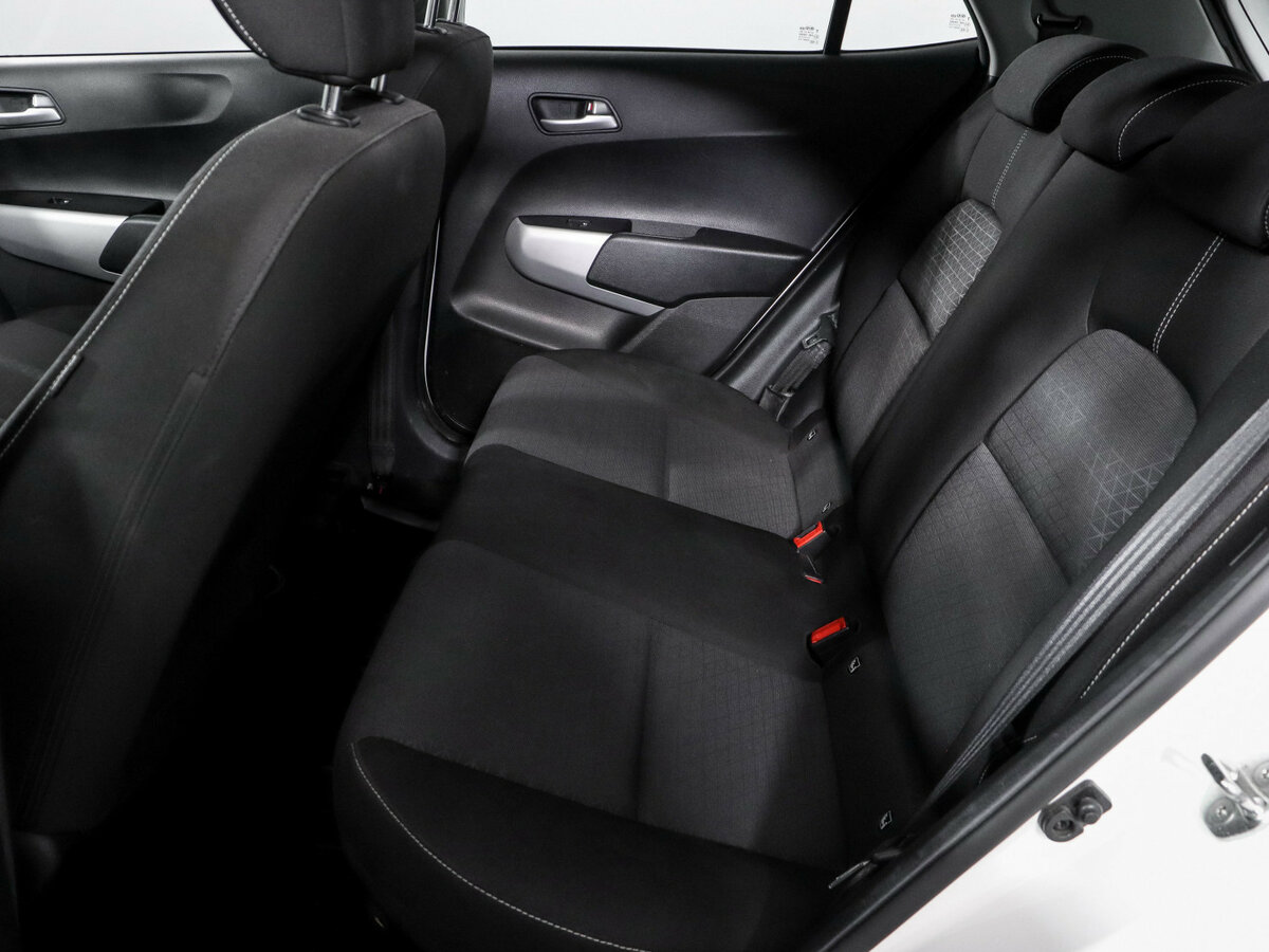 Б/У Киа Пиканто 2018 года. Фото: #7