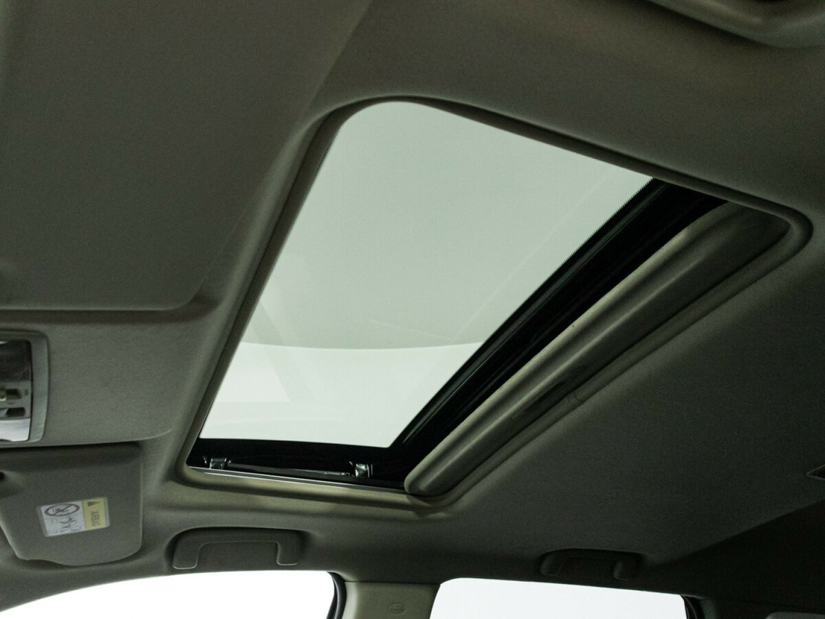 Б/У Митсубиши Оутлэндер 2014 года. Фото: #15