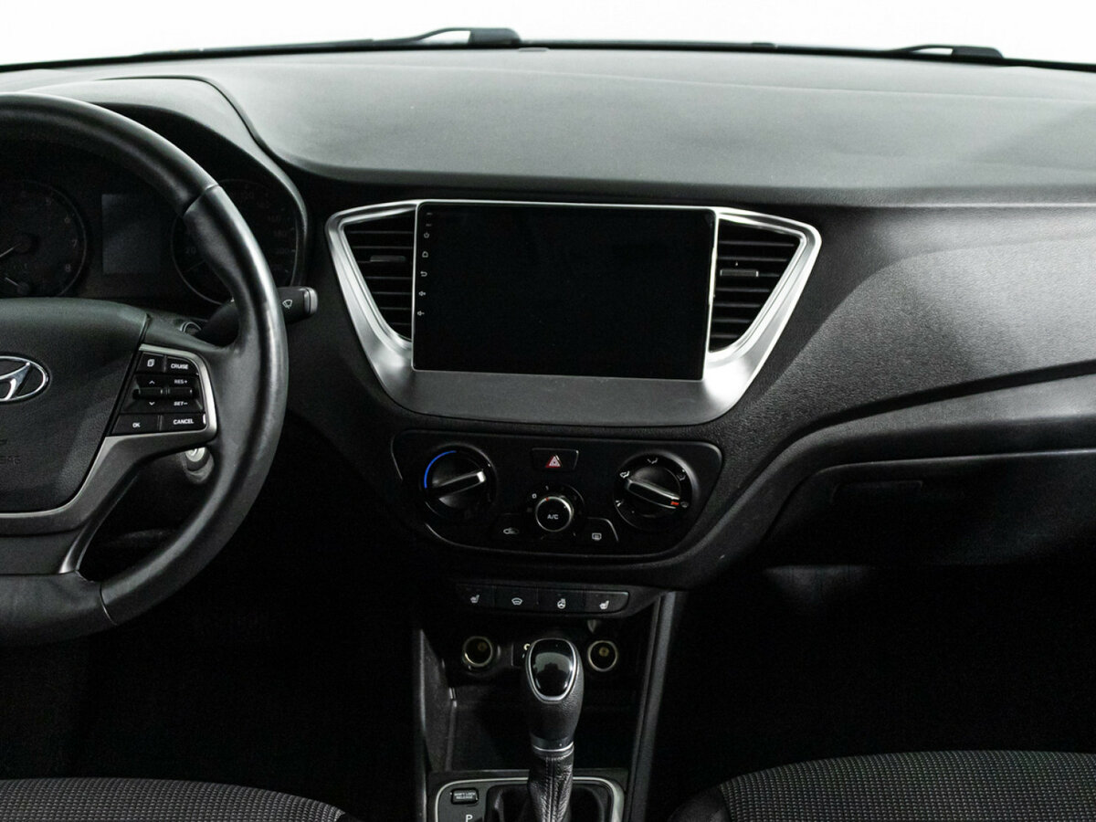 Б/У Хендай Солярис 2018 года. Фото: #13