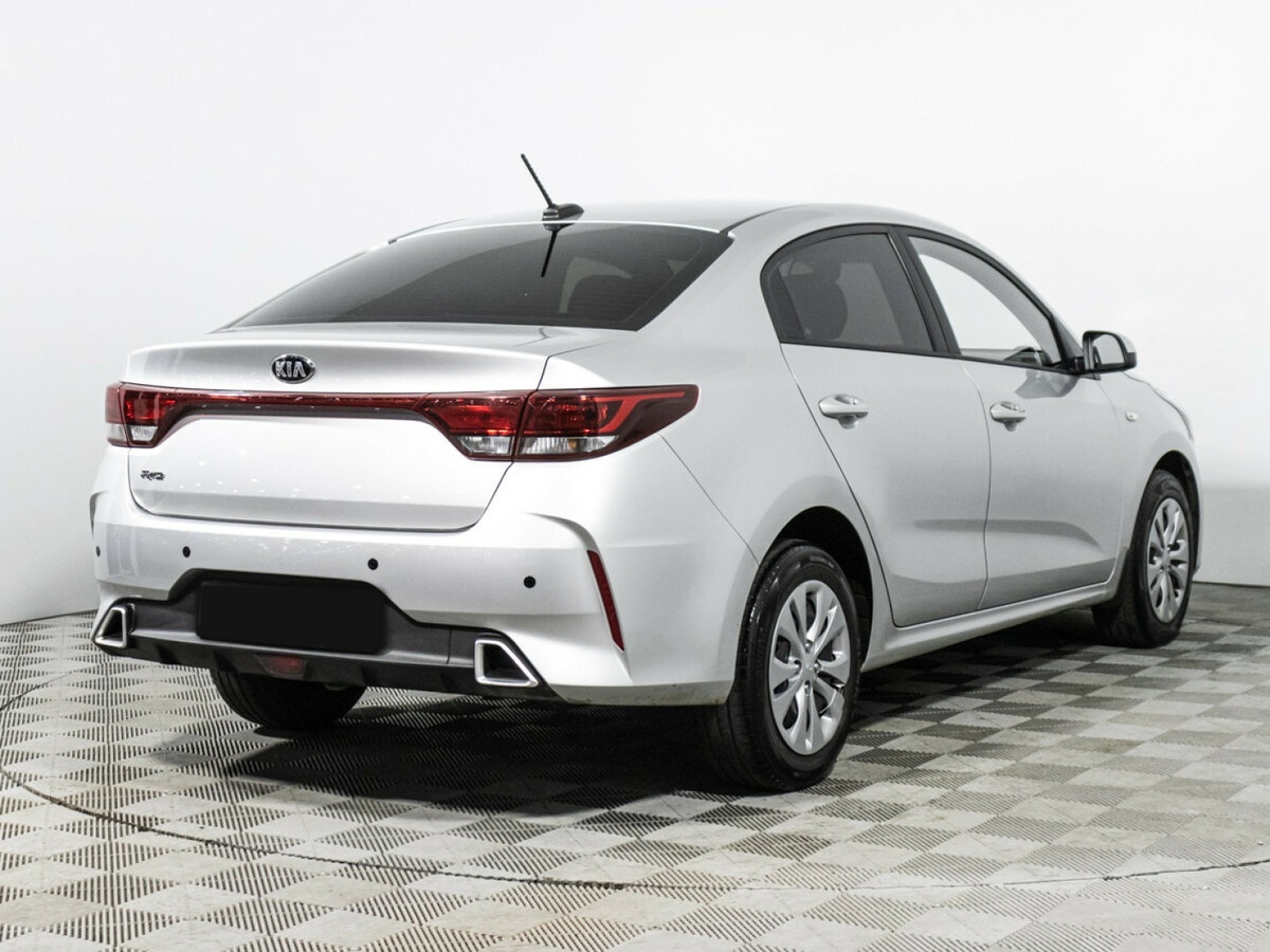 Б/У Киа Рио 2021 года. Фото: #4