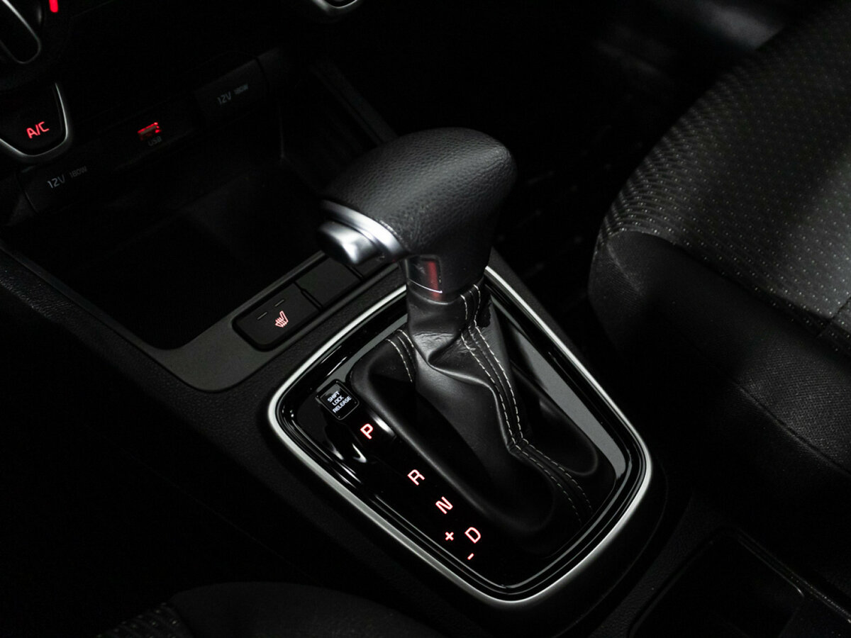 Б/У Киа Рио 2021 года. Фото: #16