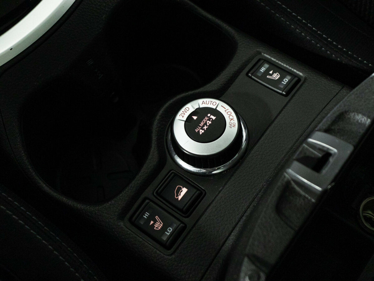 Б/У Ниссан Икс-Трейл 2018 года. Фото: #15