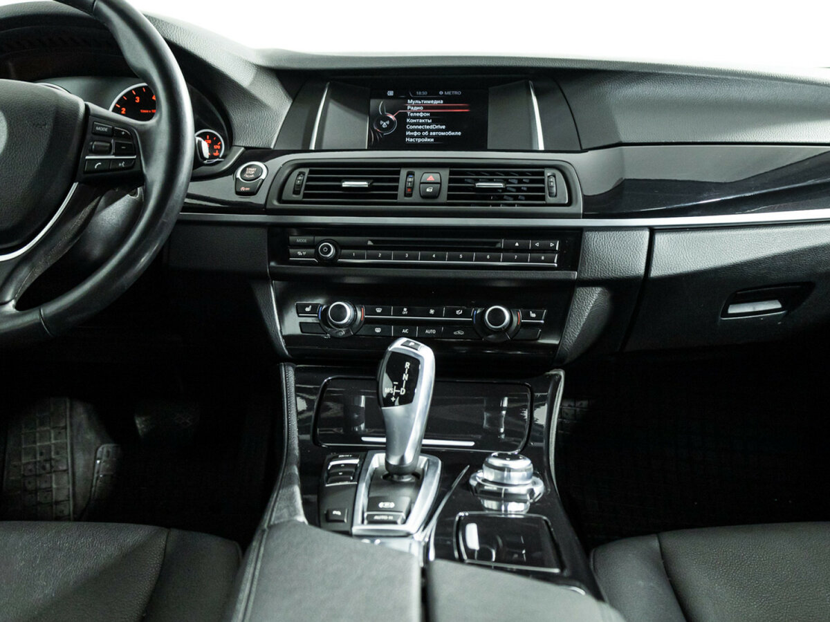 Б/У БМВ 5 серии 2014 года. Фото: #13