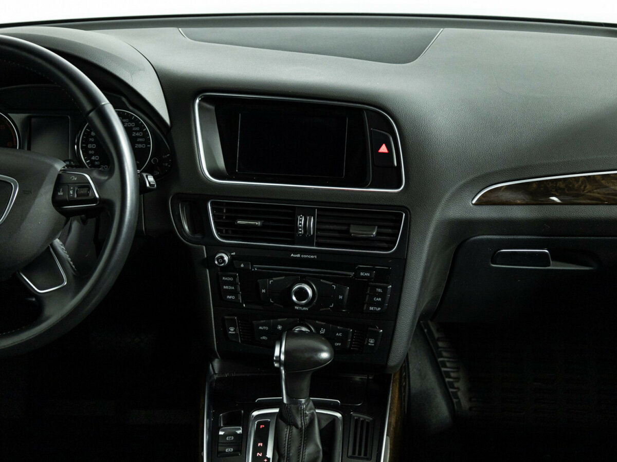 Б/У Ауди К5 2015 года. Фото: #11