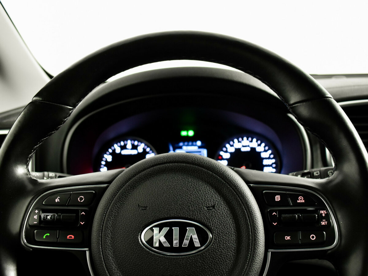 Б/У Киа Спортейдж 2017 года. Фото: #14