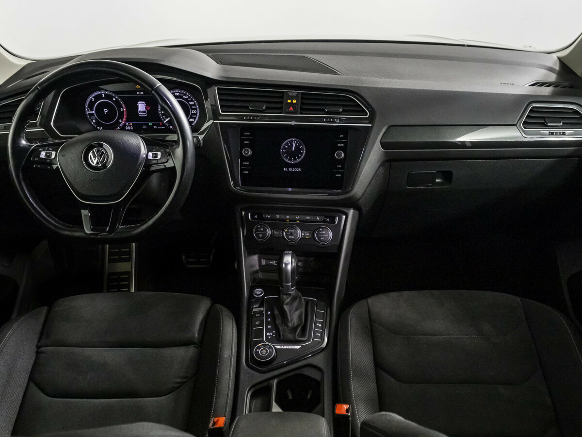 Б/У Фольксваген Тигуан 2018 года. Фото: #10