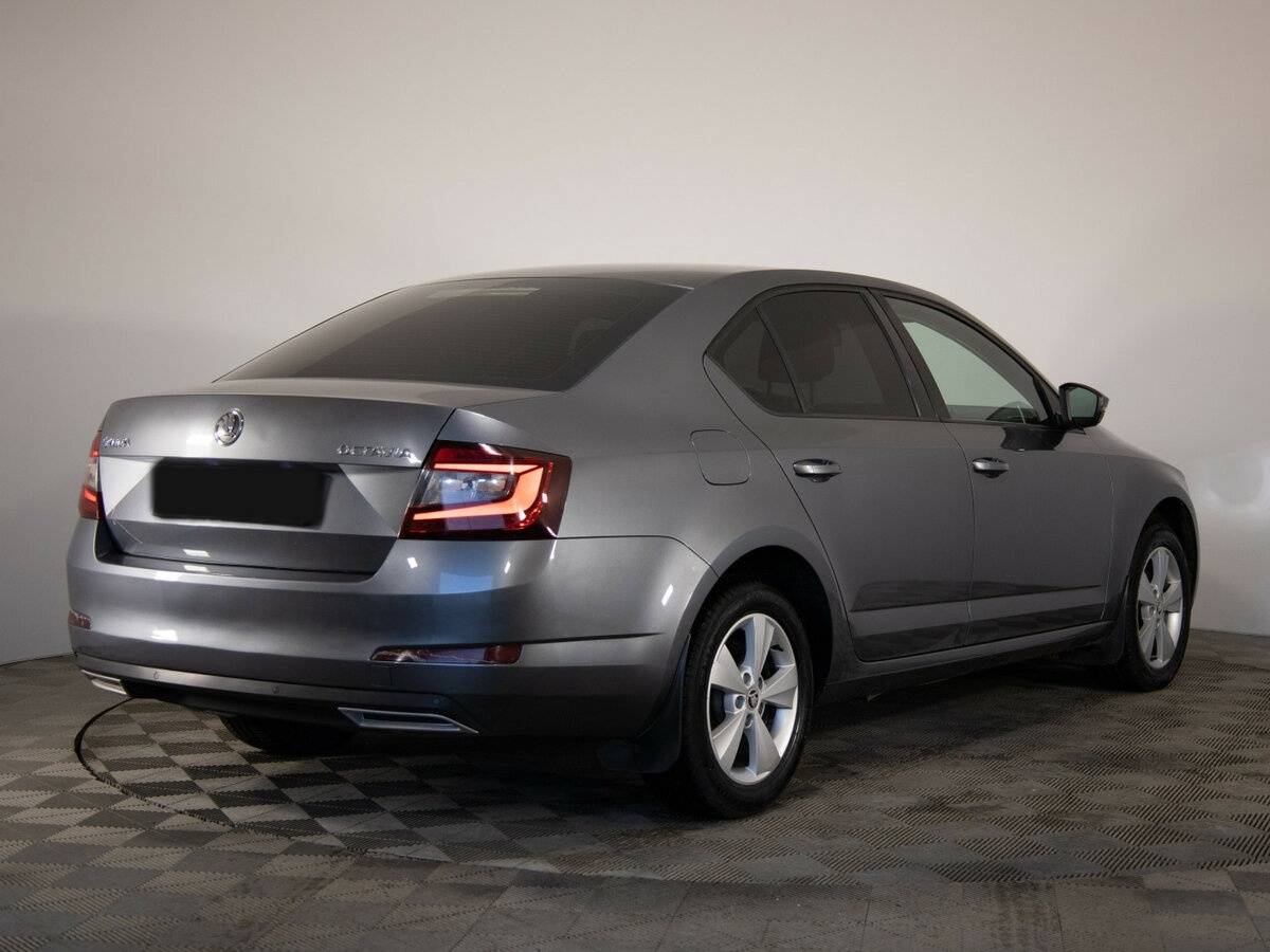 Б/У Шкода Октавия 2014 года. Фото: #3