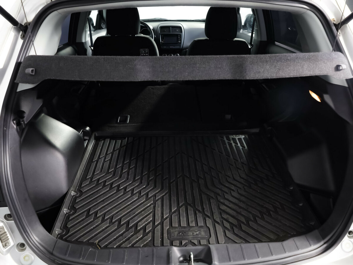 Б/У Митсубиши АС-Икс 2021 года. Фото: #21