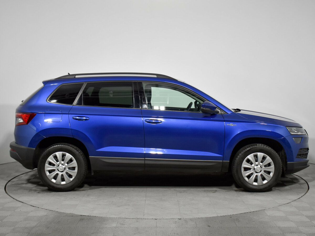 Б/У Шкода Карок 2021 года. Фото: #3