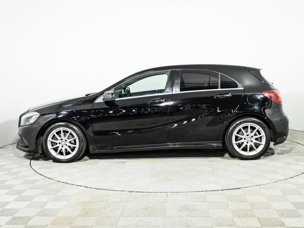 Б/У Мерседес-Бенц А-Класс 2016 года. Фото: #7