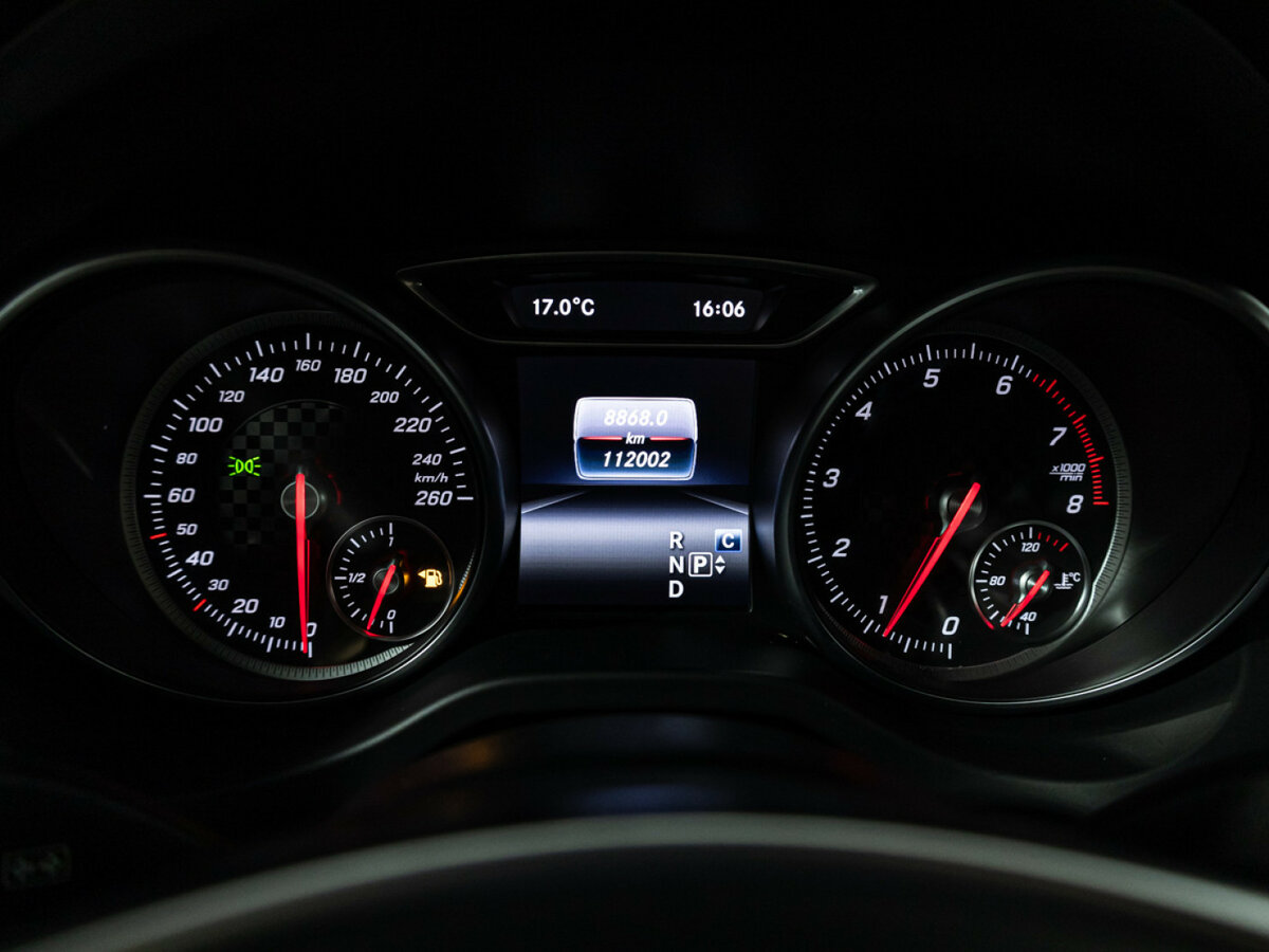 Б/У Мерседес-Бенц А-Класс 2016 года. Фото: #11