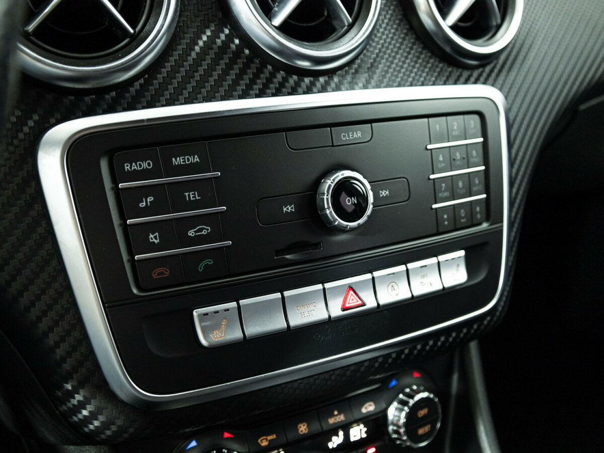 Б/У Мерседес-Бенц А-Класс 2016 года. Фото: #18