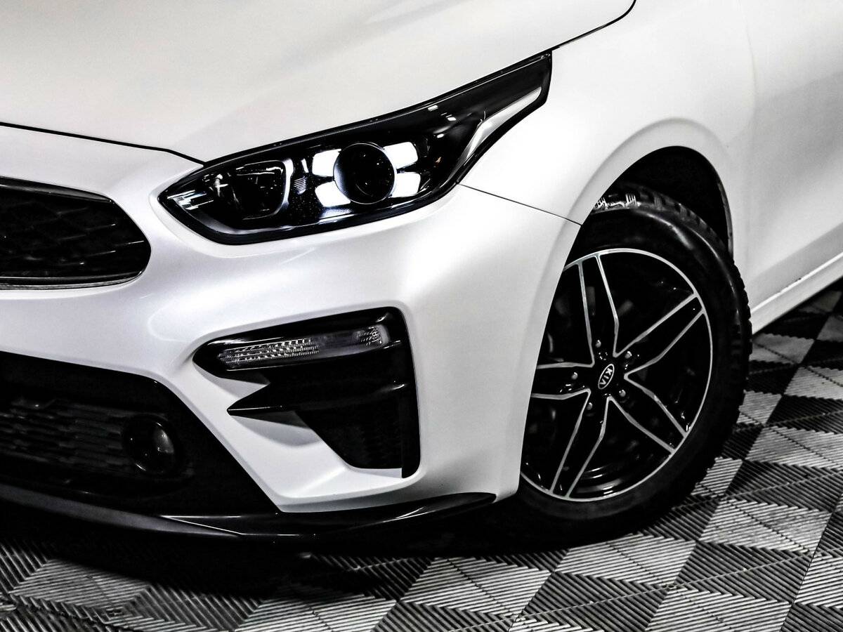 Б/У Киа Церато 2020 года. Фото: #2