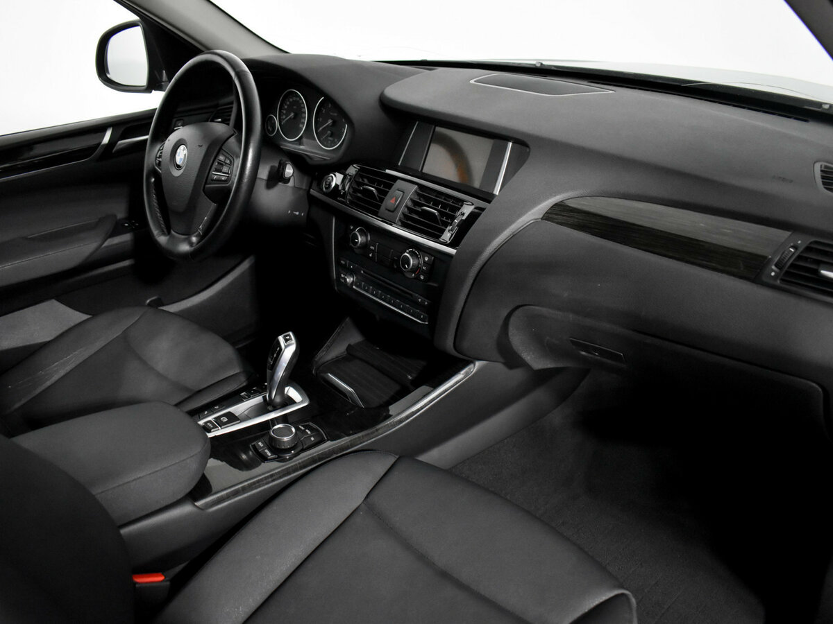 Б/У БМВ Икс3 2014 года. Фото: #13