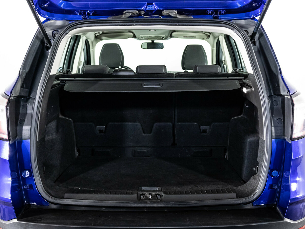 Б/У Форд Куга 2017 года. Фото: #17