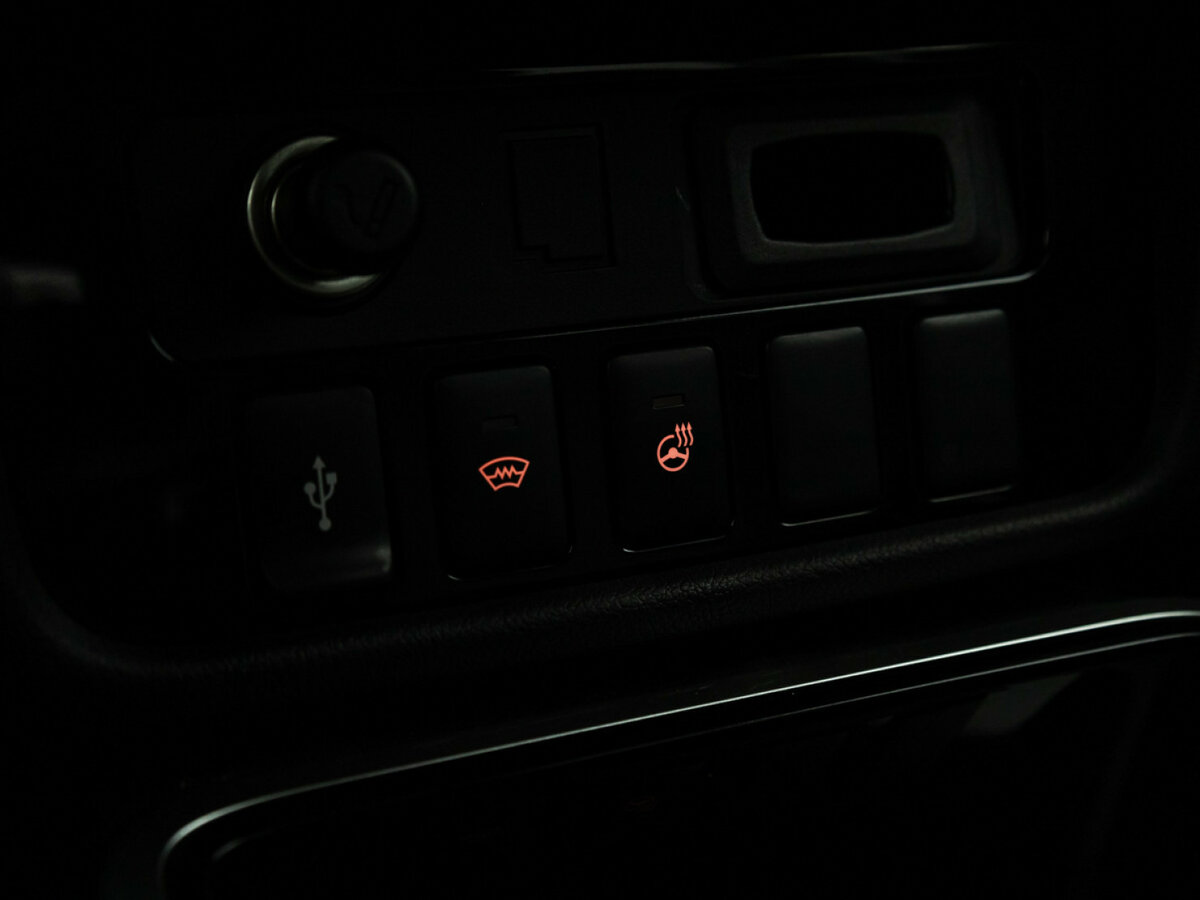 Б/У Митсубиши Оутлэндер 2018 года. Фото: #14