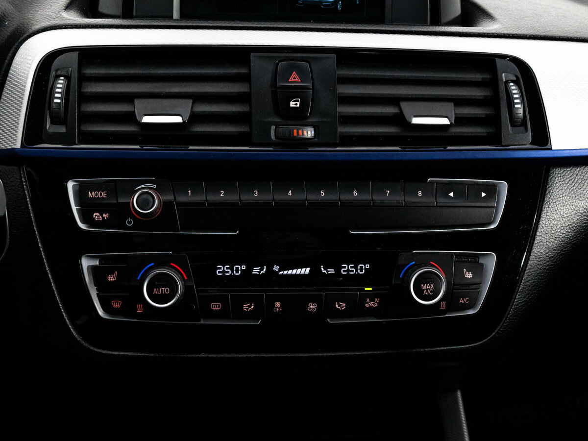 Б/У БМВ 1 серии 2019 года. Фото: #13