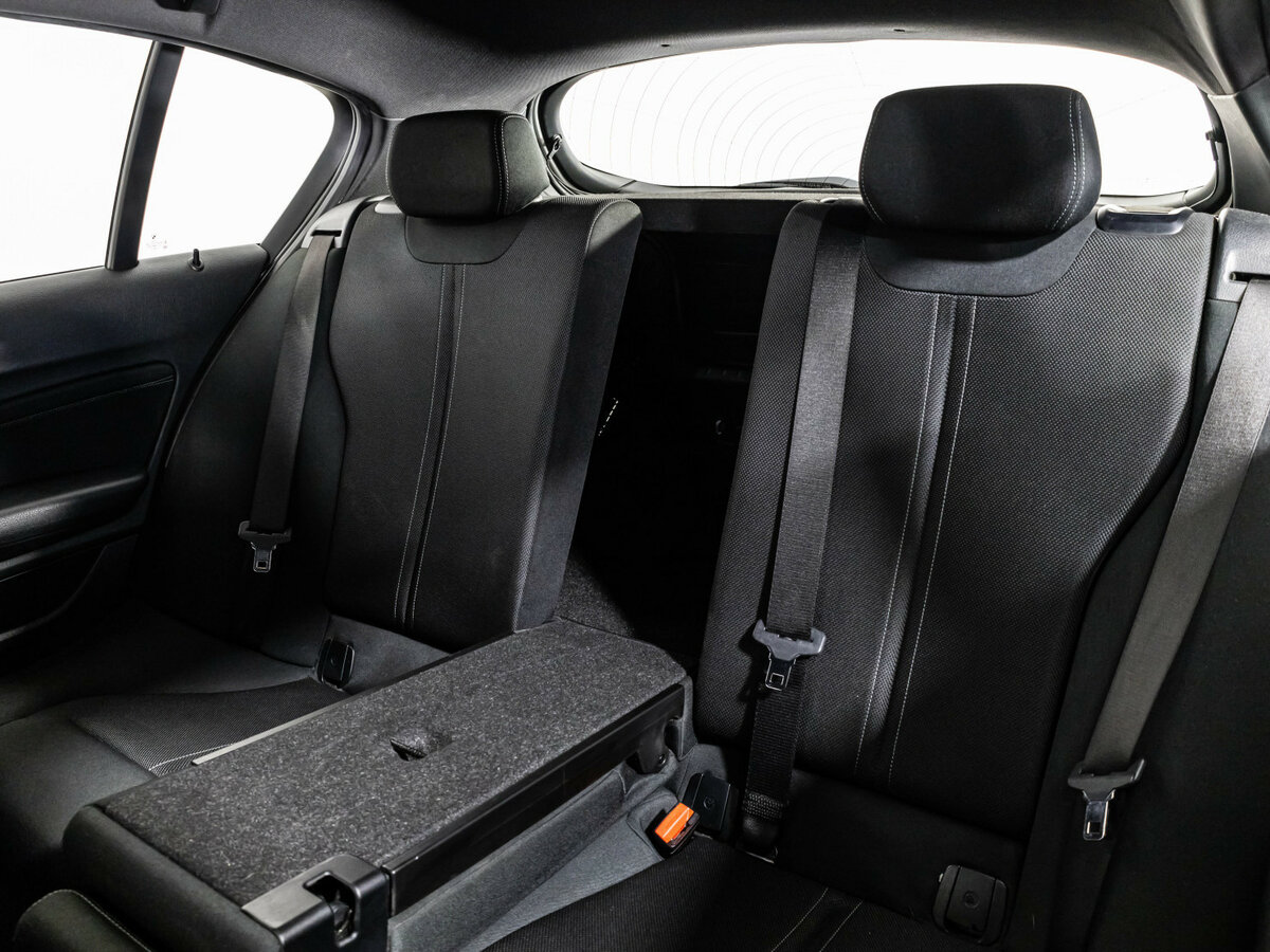 Б/У БМВ 1 серии 2019 года. Фото: #22