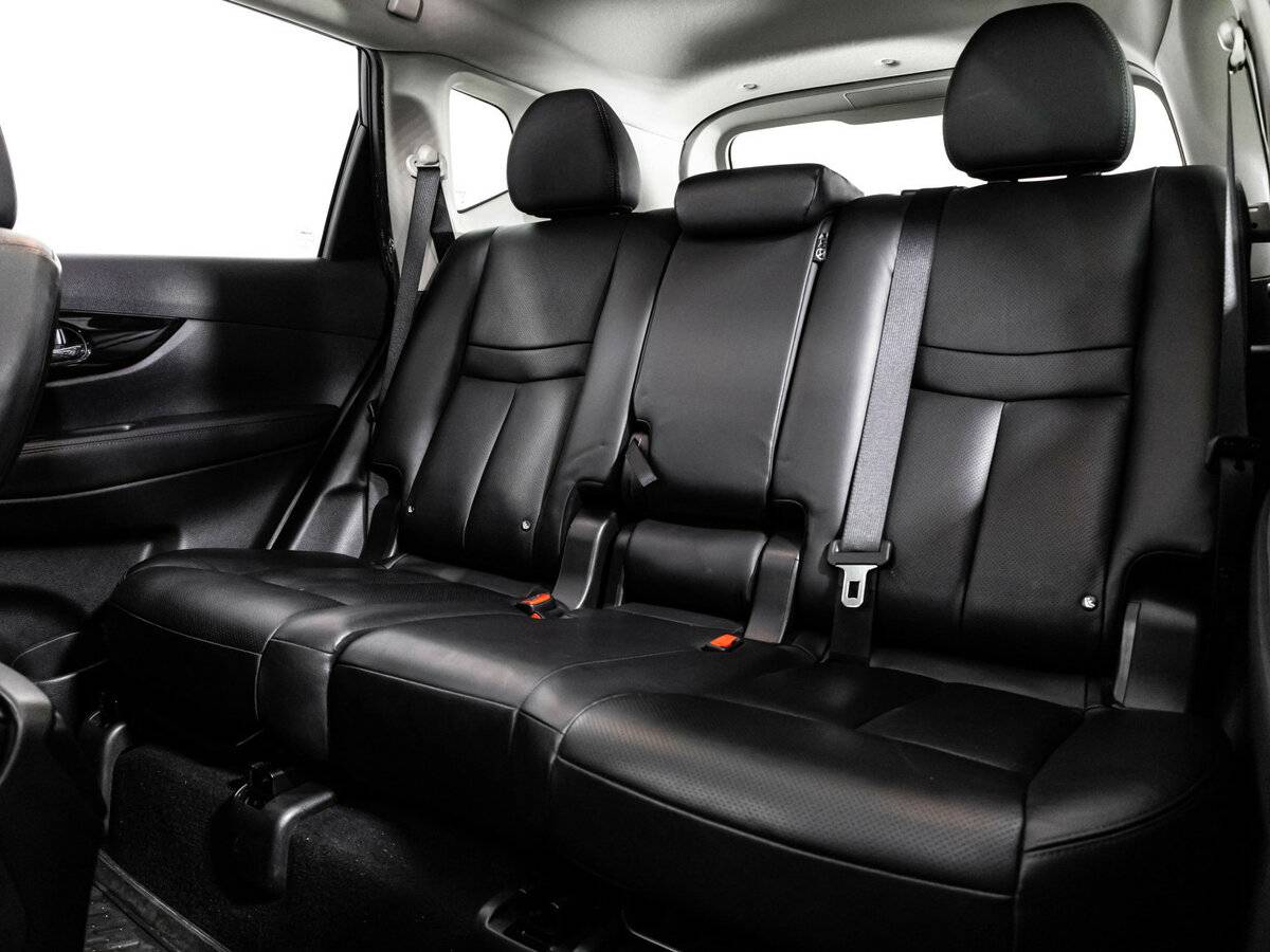 Б/У Ниссан Икс-Трейл 2020 года. Фото: #17