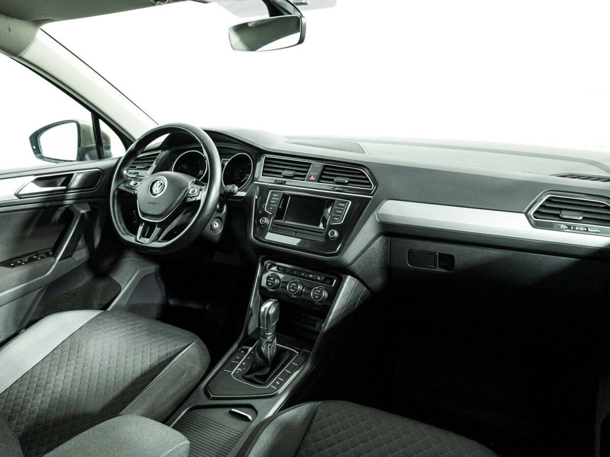 Б/У Фольксваген Тигуан 2017 года. Фото: #6