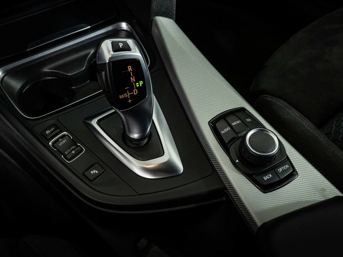 Б/У БМВ 3 серии 2015 года. Фото: #13